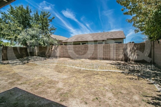 12230 W Grant St in Avondale, AZ - Building Photo - Building Photo