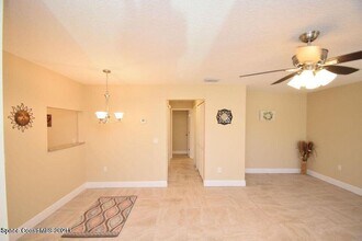 670 Cedar Side Cir NE in Palm Bay, FL - Building Photo - Building Photo