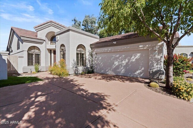 8292 E Cortez Dr in Scottsdale, AZ - Building Photo - Building Photo