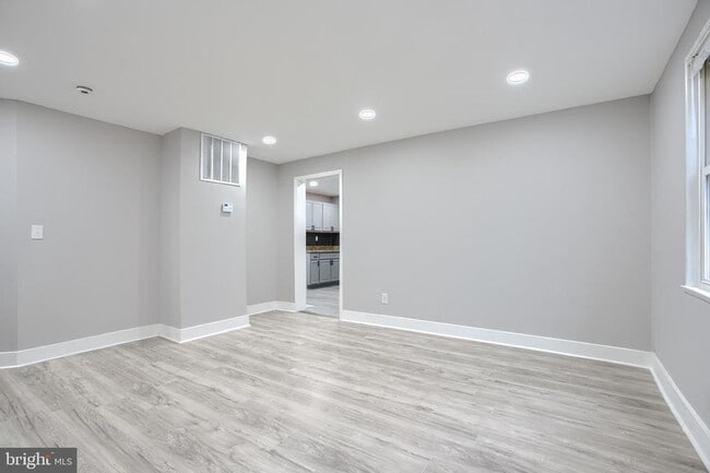 3807 Fleetwood Ave in Baltimore, MD - Building Photo - Building Photo