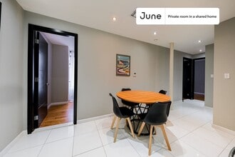 354 Cathedral in New York, NY - Building Photo - Building Photo