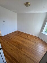 4251 W Haddon Ave, Unit 2 in Chicago, IL - Foto de edificio - Building Photo