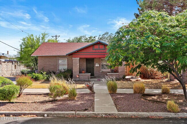 2709 N Florence St in El Paso, TX - Building Photo - Building Photo