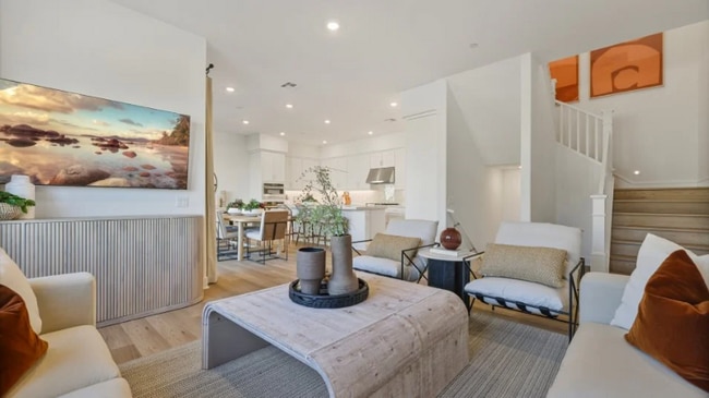 198 Billings in Irvine, CA - Foto de edificio - Building Photo