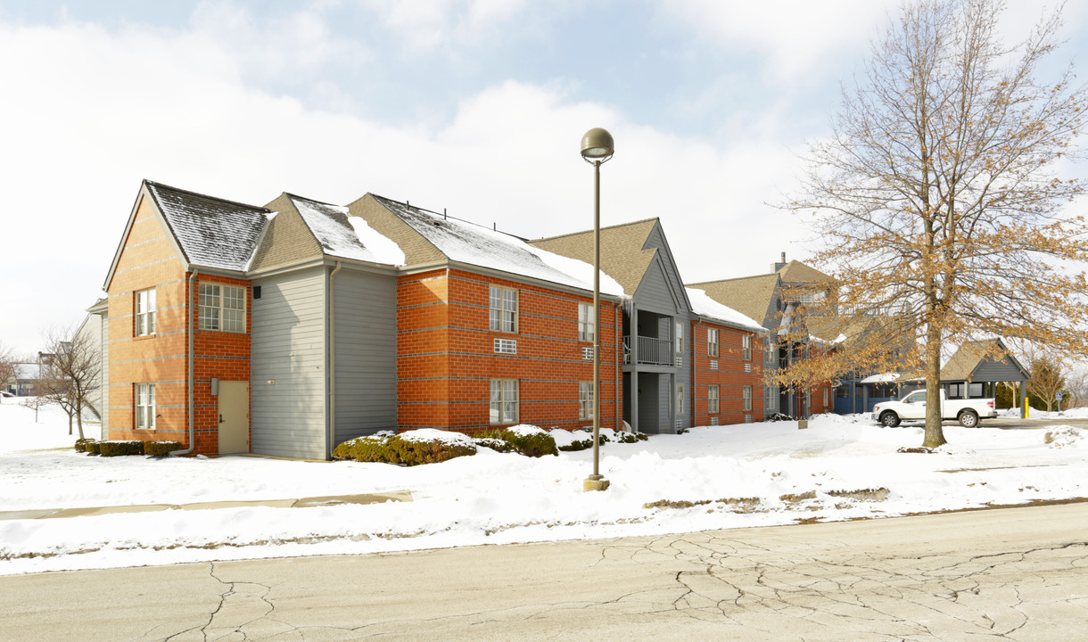 Asbury Springhill in Erie, PA - Foto de edificio