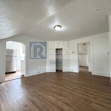 1651 S 35th St in Tacoma, WA - Building Photo - Building Photo