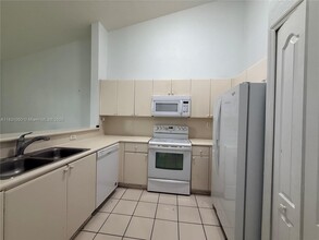 2731 SE 17th Ave in Homestead, FL - Building Photo - Building Photo