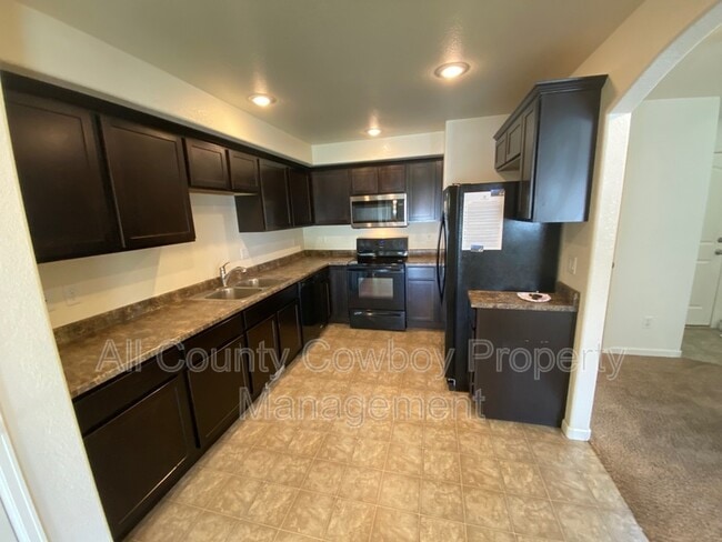 4041 Little Moon Trail in Laramie, WY - Building Photo - Building Photo