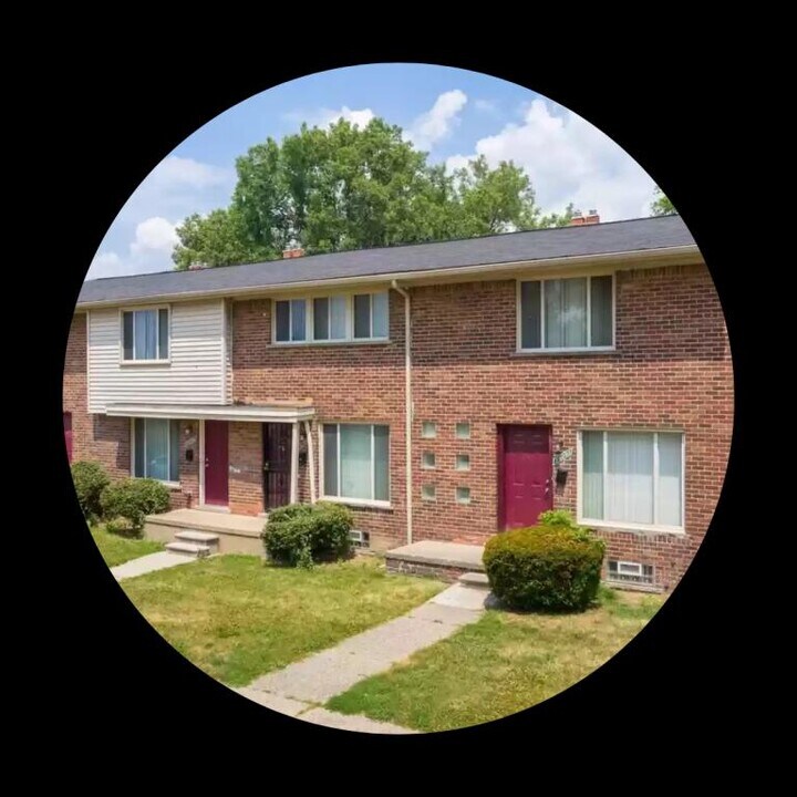 23652 Schoolcraft Rd in Detroit, MI - Building Photo