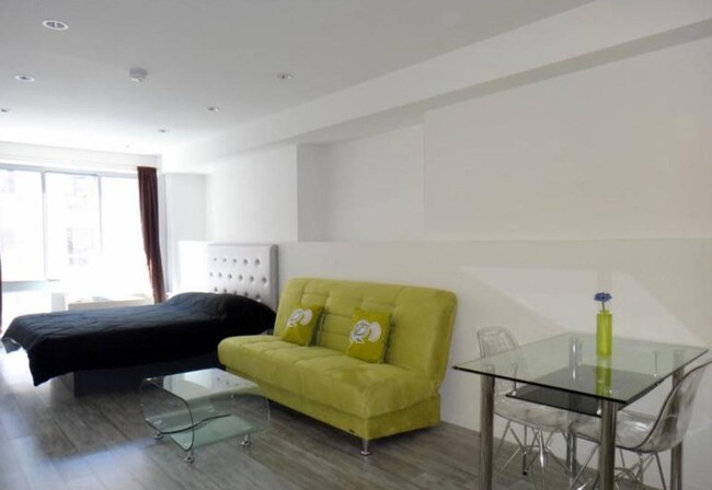 property at 521 W 48th St