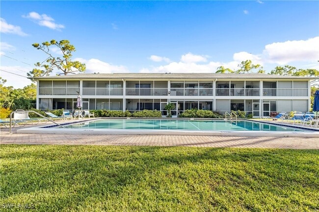 25500 Cockleshell Dr in Bonita Springs, FL - Building Photo - Building Photo
