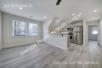 345 Jefferson St in Matthews, NC - Building Photo - Building Photo