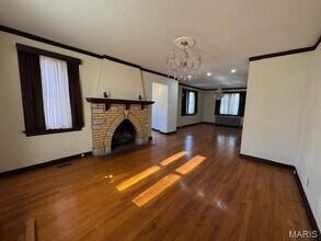 9012 Eden Ave in Affton, MO - Building Photo - Building Photo