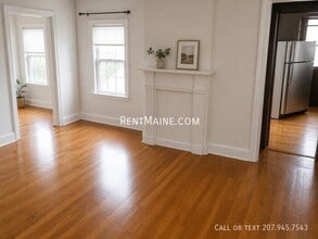 12-16 5th St in Bangor, ME - Building Photo - Building Photo