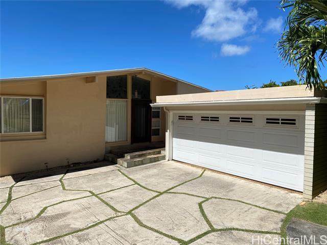 property at 4953 Waa St