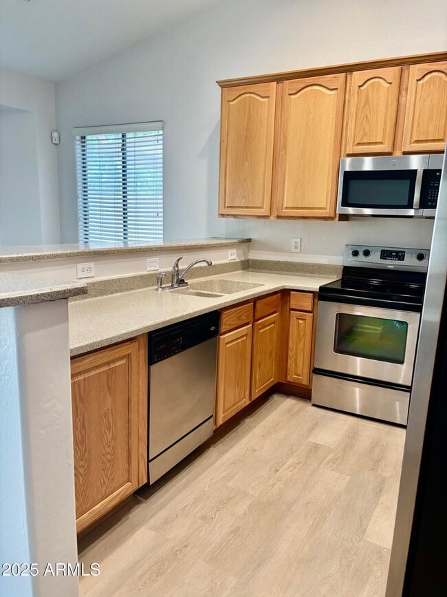 15853 N 74th Ave in Peoria, AZ - Building Photo - Building Photo