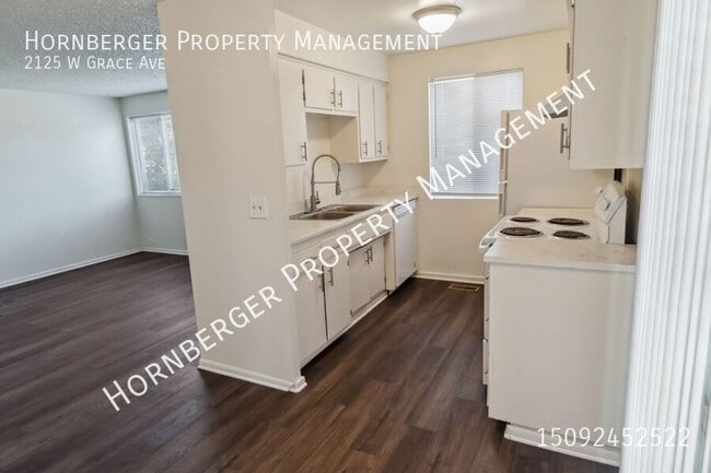 2125 W Grace Ave in Spokane, WA - Building Photo - Building Photo