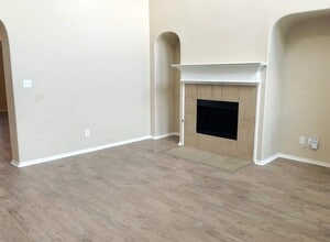 2360 Merlin Dr in Grand Prairie, TX - Building Photo - Building Photo