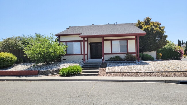 property at 203 Oriole Ct