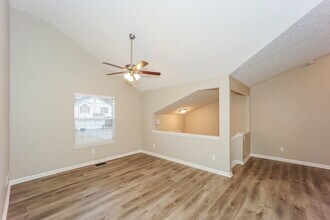 1076 Hidden Brook Trail in South Fulton, GA - Building Photo - Building Photo