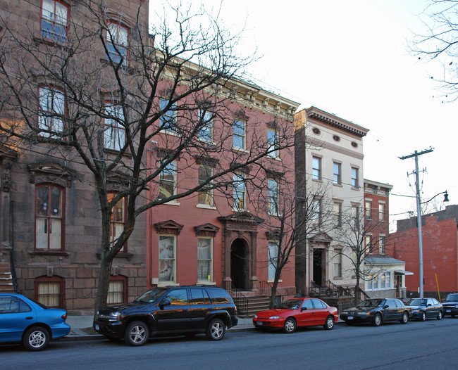 11 Ten Broeck St in Albany, NY - Foto de edificio - Building Photo