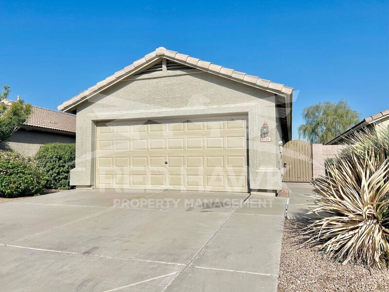 4734 E Tanglewood Dr in Phoenix, AZ - Building Photo