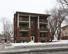 3629 Summit St Apartments