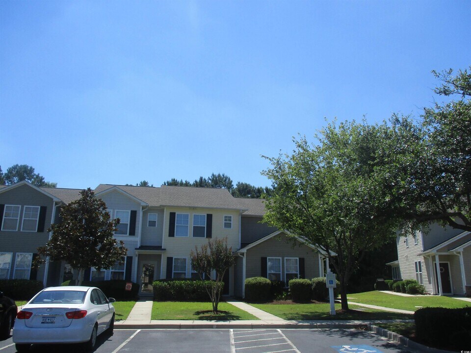 121 Olde Towne Way in Myrtle Beach, SC - Building Photo