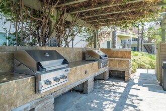 El Cortez Apartments in Anaheim, CA - Building Photo - Building Photo