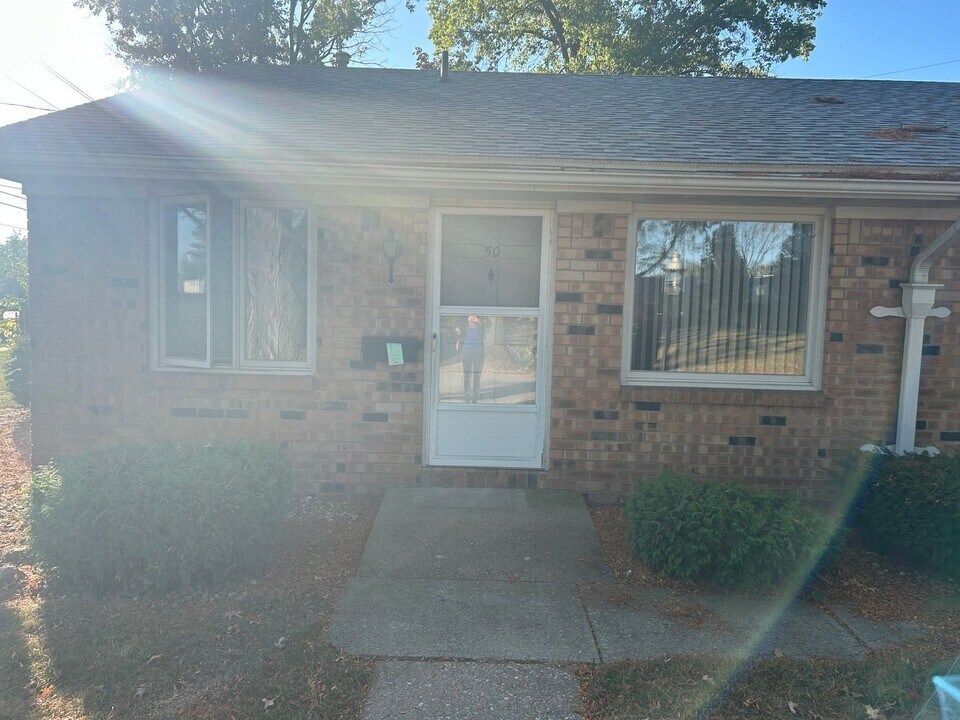 1150 Louisiana Ave in Perrysburg, OH - Building Photo