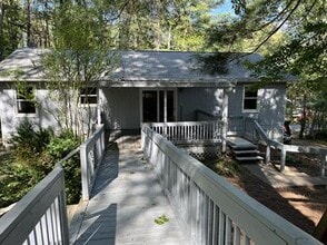 33 Baker Dr in Asheville, NC - Building Photo - Building Photo