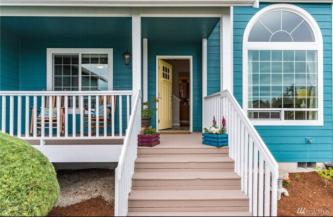 1804 SW Tahoe St in Oak Harbor, WA - Building Photo - Building Photo