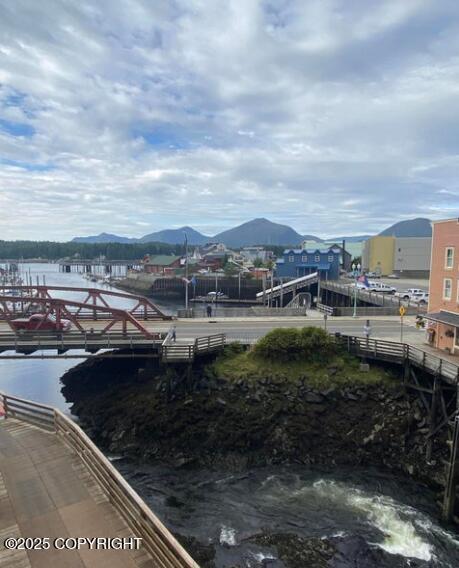 21 Creek St in Ketchikan, AK - Building Photo