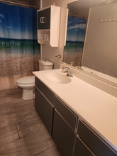 365 Bluefish Dr, Unit A in Fort Walton Beach, FL - Building Photo - Building Photo