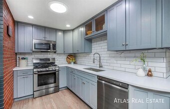 7201 W Ellsworth Ave in Lakewood, CO - Building Photo - Building Photo