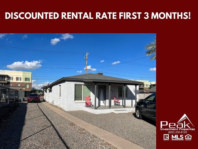 property at 1422 E Adams St