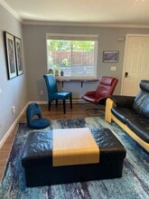 317 E 13th St in Port Angeles, WA - Building Photo - Building Photo