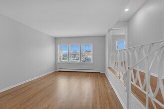 573 Dorothy Dr in Des Plaines, IL - Building Photo - Building Photo