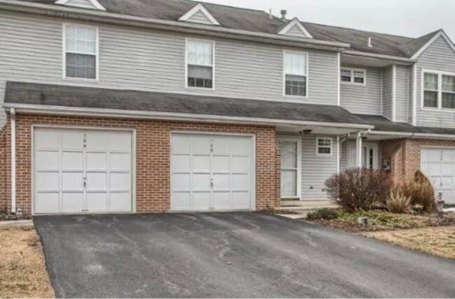 106 Fawn Rdg N in Harrisburg, PA - Building Photo - Building Photo