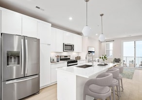 4768 Sully Point Ln in Chantilly, VA - Building Photo