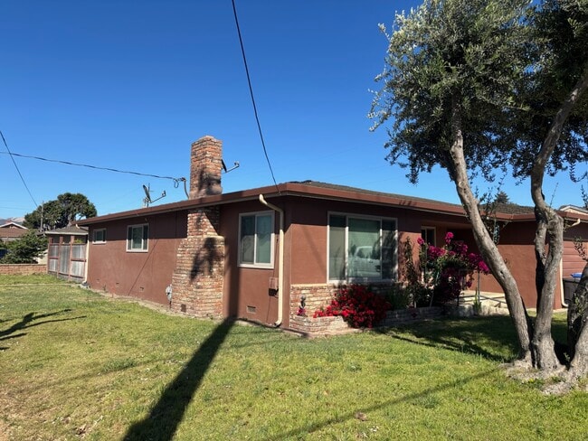 property at 646 Center St