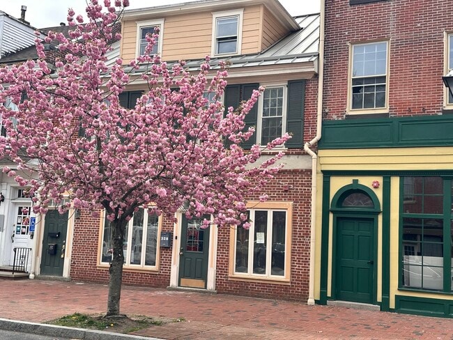 property at 328 High St