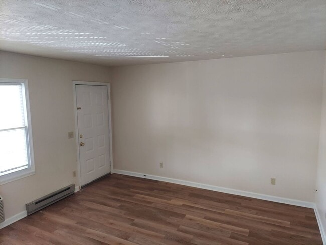 167 N Street in Elkton, VA - Building Photo - Building Photo