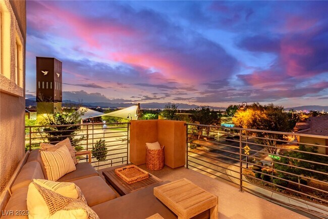 3165 Via Como in Henderson, NV - Building Photo - Building Photo