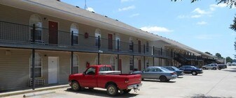 C & W Apartments Springdale