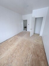 1165 E State St in Trenton, NJ - Building Photo - Building Photo