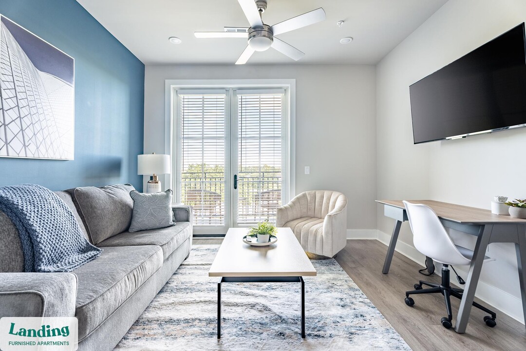 300 E Broad St, Unit 229 in Savannah, GA - Foto de edificio