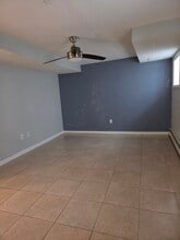 456 Morse Ave, Unit G in Ridgefield, NJ - Building Photo - Building Photo