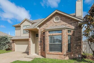 2209 SW 135th Pl in Oklahoma City, OK - Building Photo - Building Photo