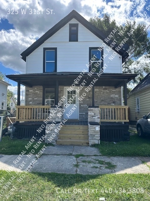 325 W 31st St